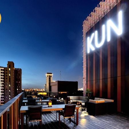 Kun Tour Otel Taichung Dış mekan fotoğraf
