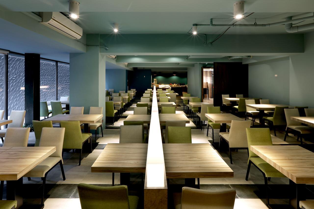 Kun Tour Otel Taichung Dış mekan fotoğraf