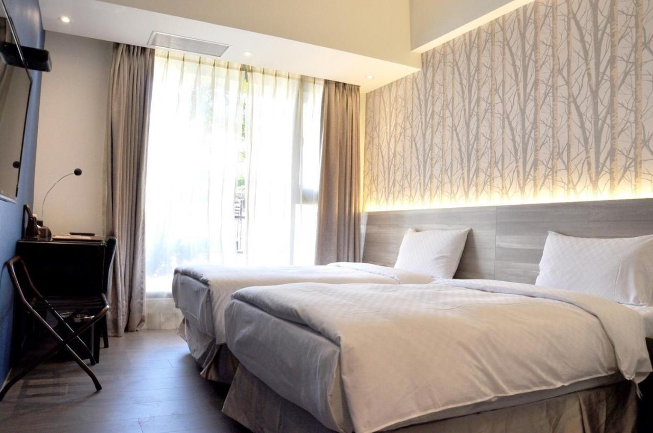 Kun Tour Otel Taichung Dış mekan fotoğraf